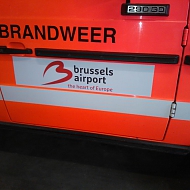Ontwerp: BBC Communication - Project: Brussels Airport - bestickering brandweerwagen
